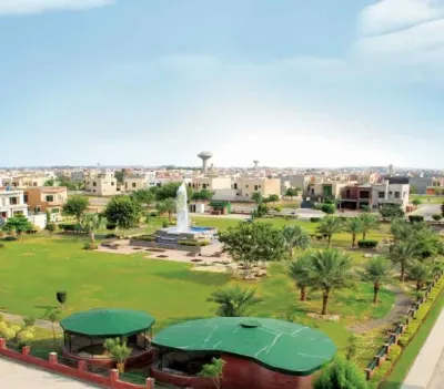 Overview of Talha Block in Bahria Town Lahore, highlighting its residential setting and property options.