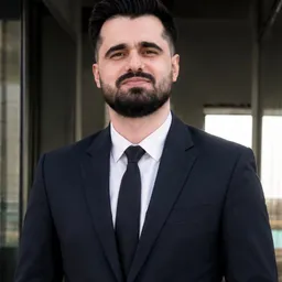 wajahat Ali